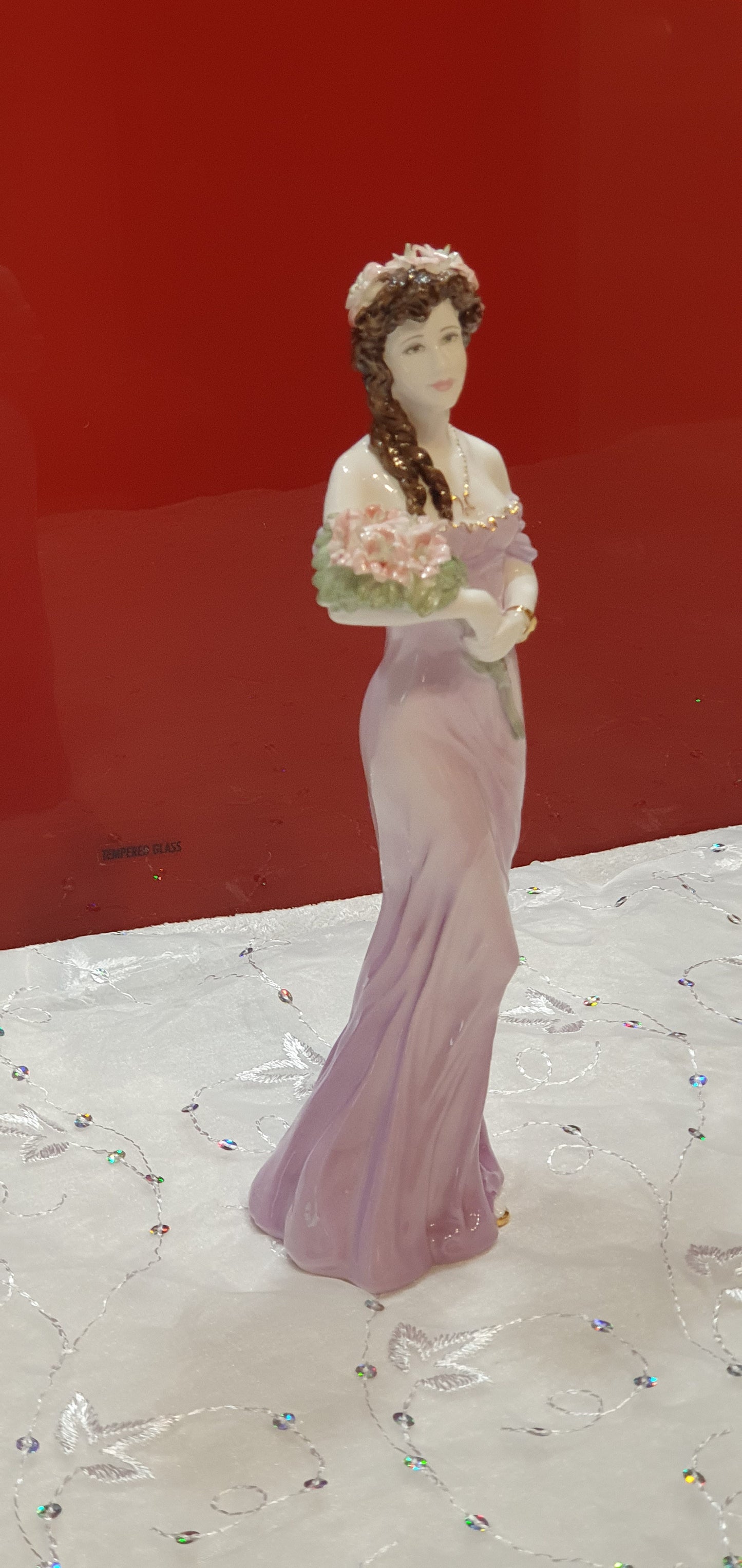 Coalport figure - Lily Flowers of love collection - Collection Flowers of Love.