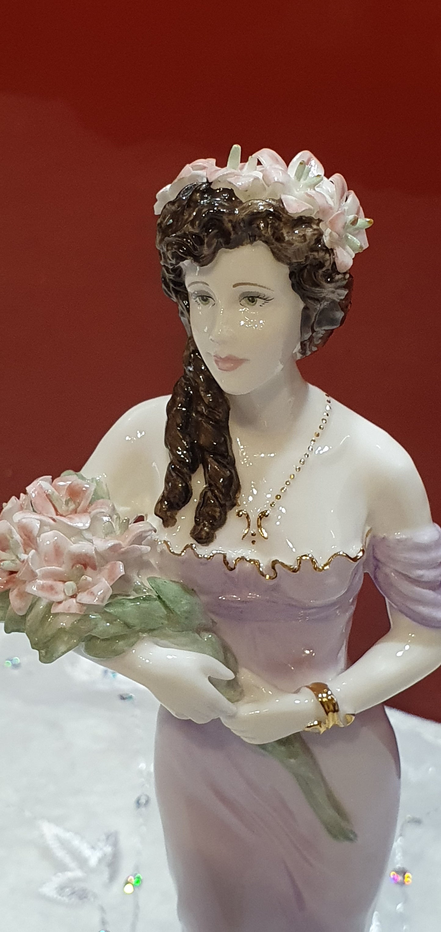 Coalport figure - Lily Flowers of love collection - Collection Flowers of Love.