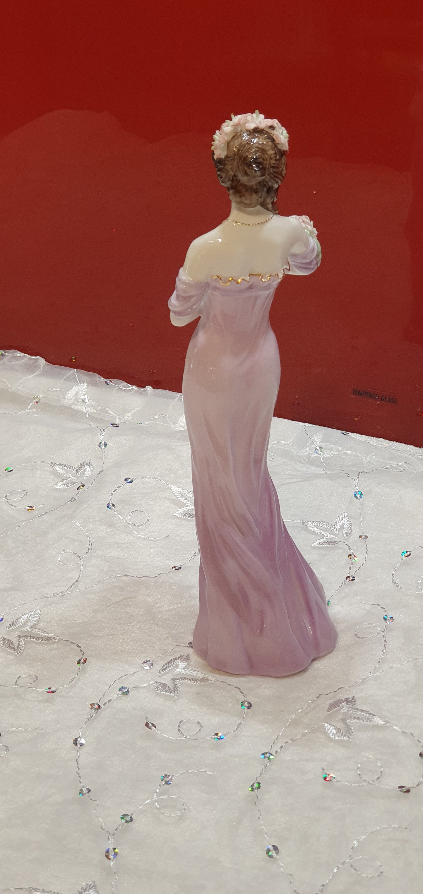 Coalport figure - Lily Flowers of love collection - Collection Flowers of Love.