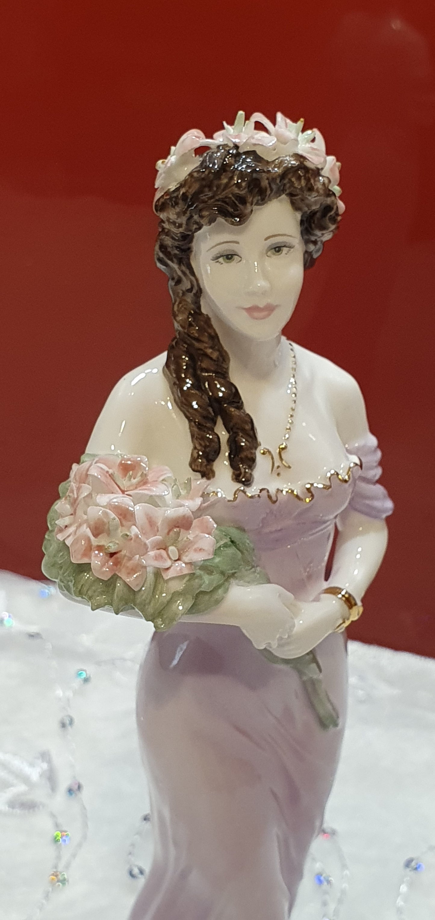 Coalport figure - Lily Flowers of love collection - Collection Flowers of Love.