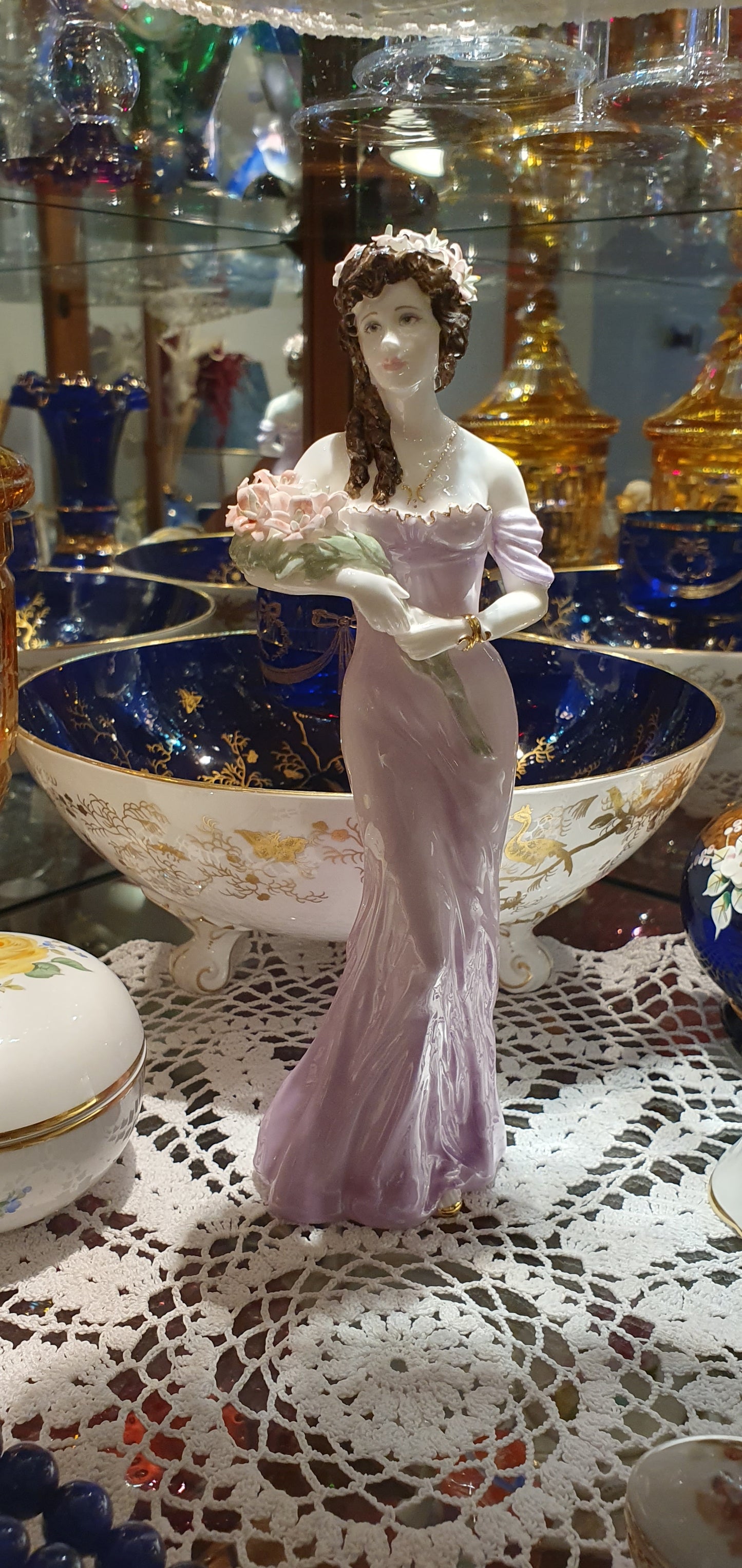 Coalport figure - Lily Flowers of love collection - Collection Flowers of Love.