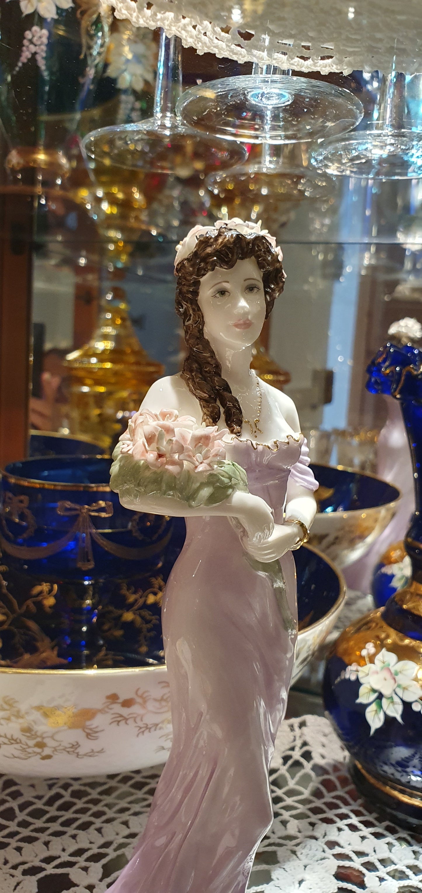 Coalport figure - Lily Flowers of love collection - Collection Flowers of Love.