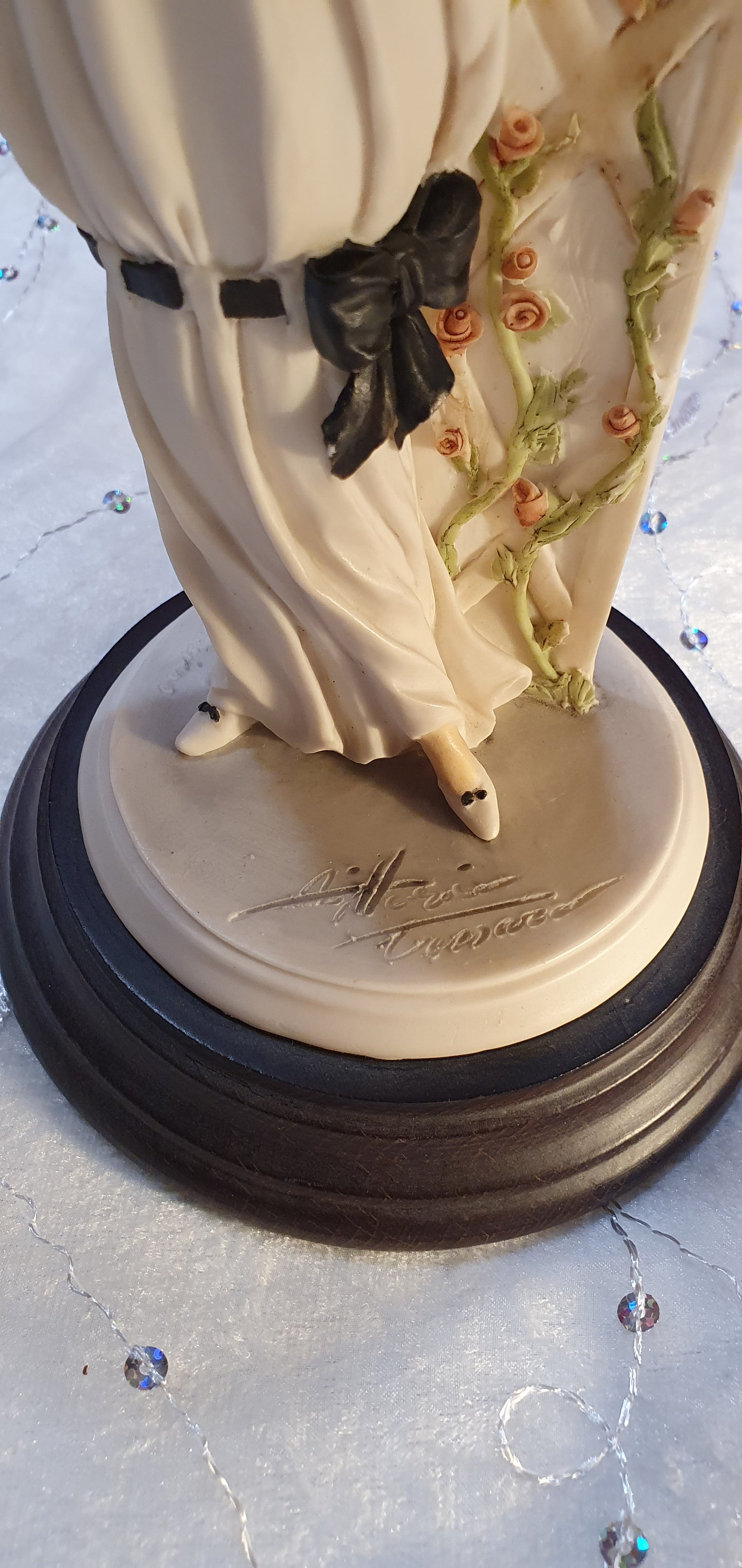 Figure of Vittorio Tessaro.
