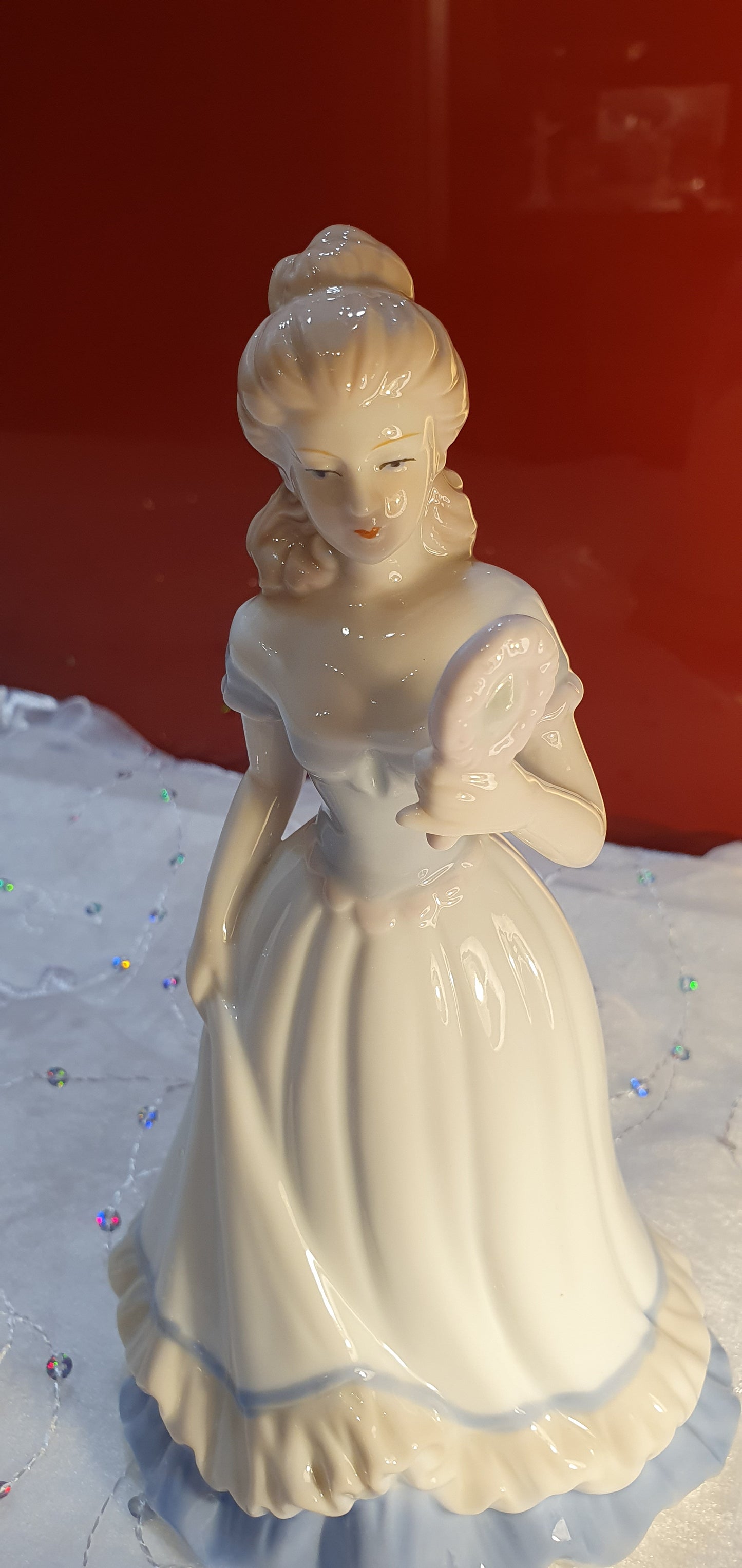 Figure of a young girl
