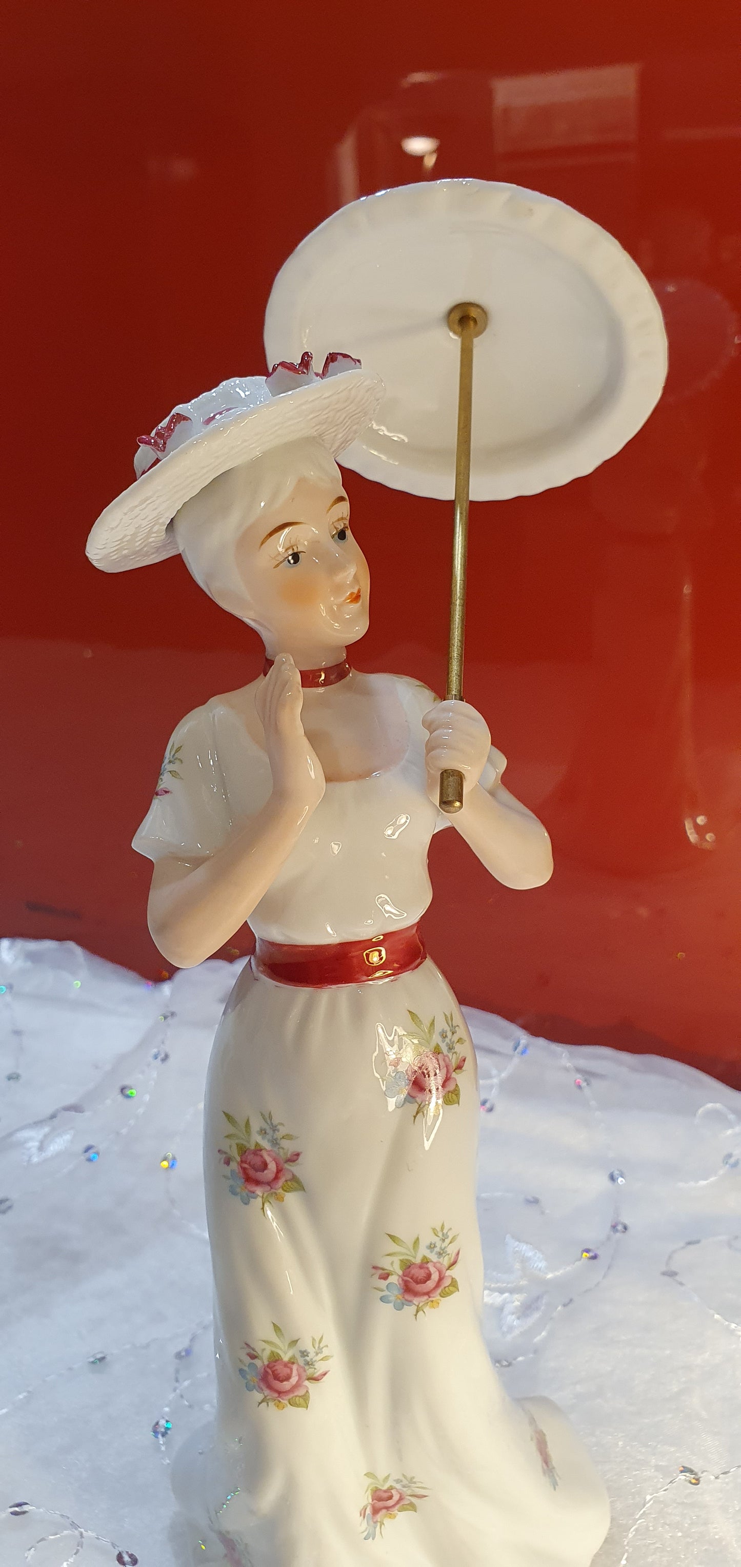 Cemark International - Edwardian Lady