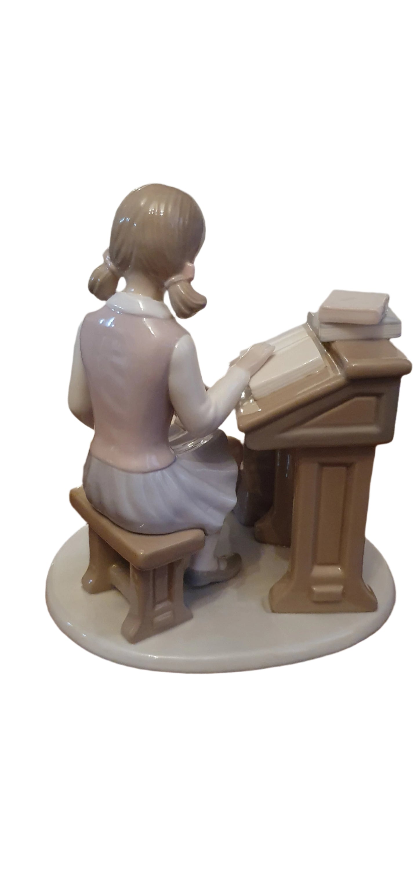 Collectible figurine from The Leonardo Collection
