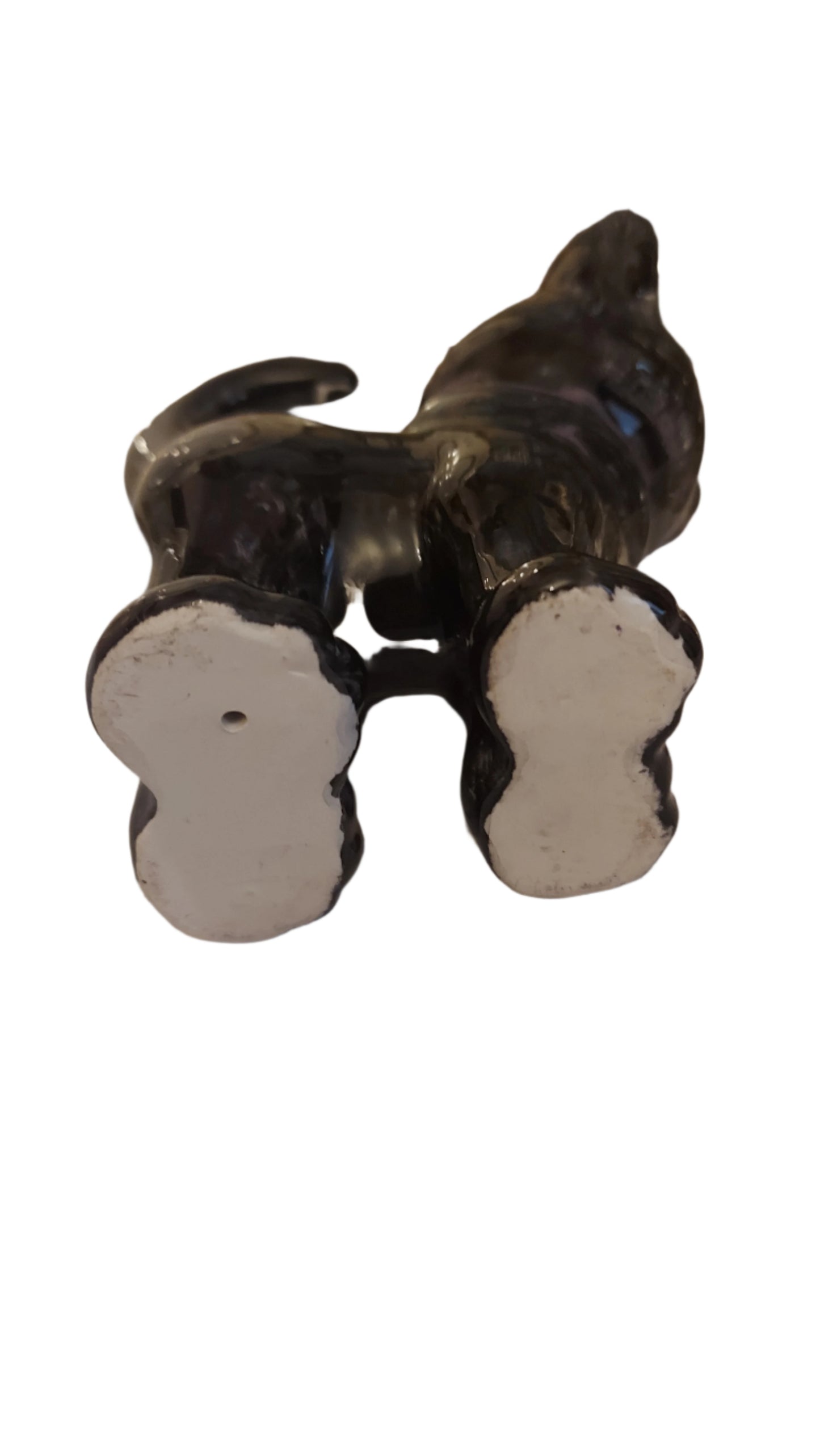 Charming black kitten: Ceramic figurine