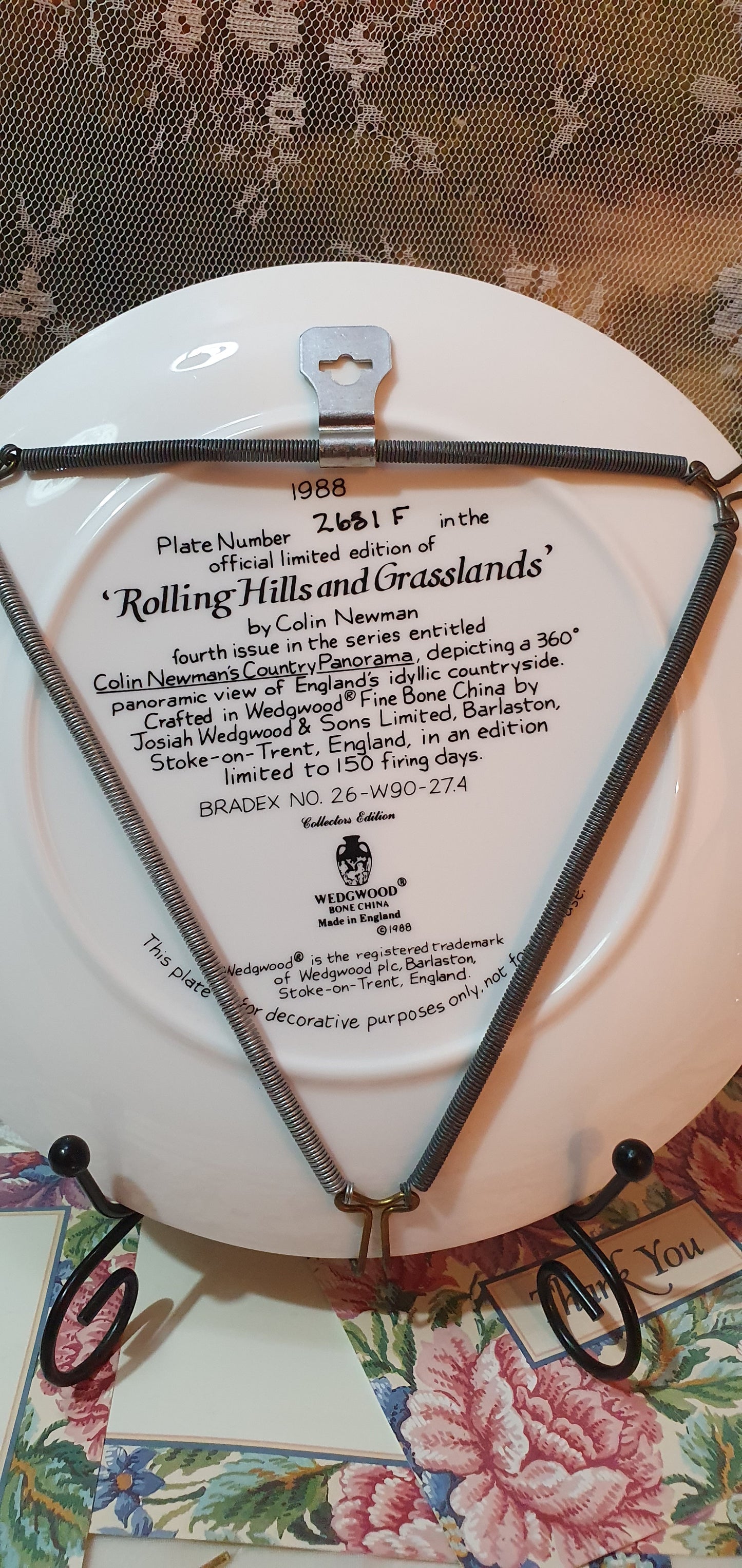 Rolling Hills & Grasslands decorative plate: Wedgwood "Rolling Hills & Grasslands" (1988)