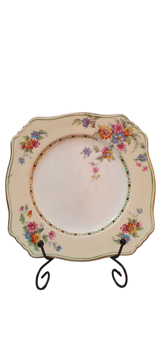 Винтидж елегантност: Квадратна чиния Royal Winton Grimwades