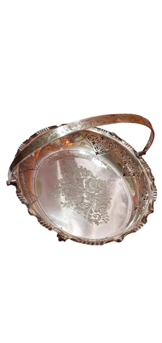 Антикварна посребрена кошница (2863)