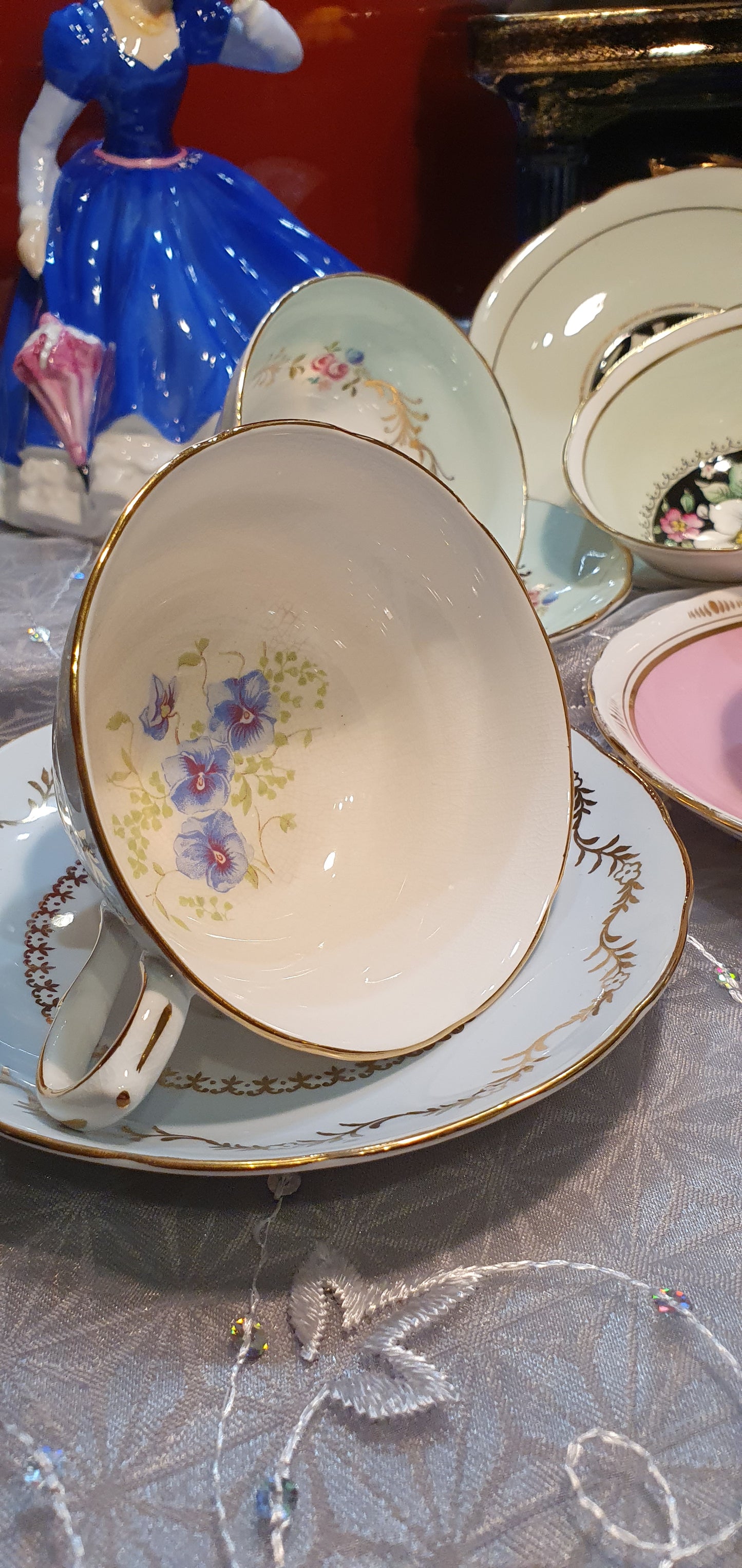Grosvenor mug – elegance in bohemian style