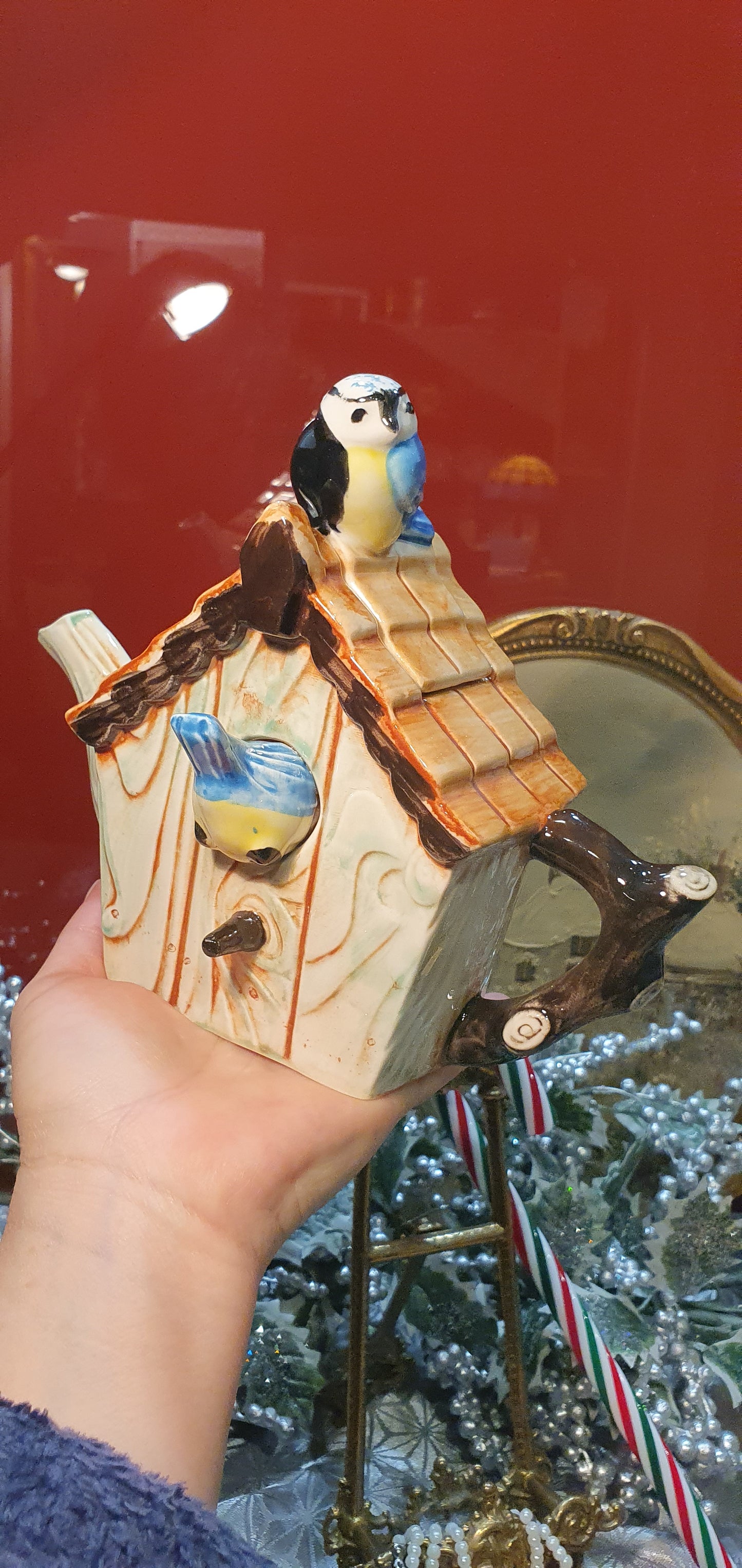 Teapot - shaped like a birdhouse