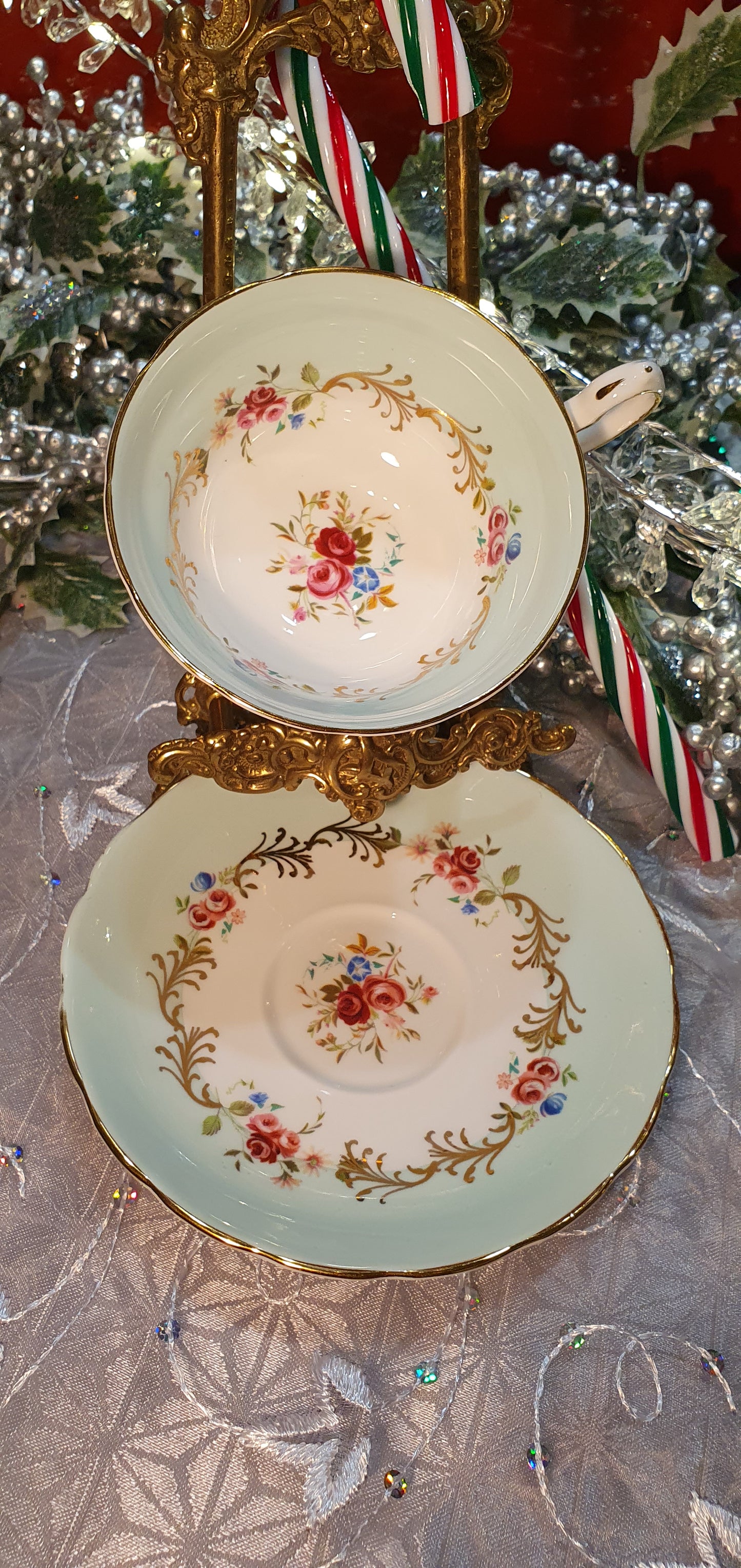 Grosvenor cup – a bohemian harmony of sophistication and beauty.