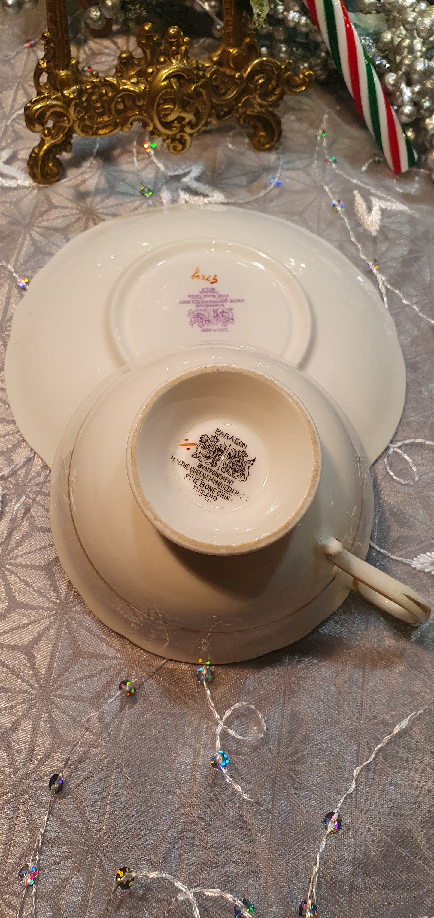 Collectible elegance – Paragon “Queen Mary”
