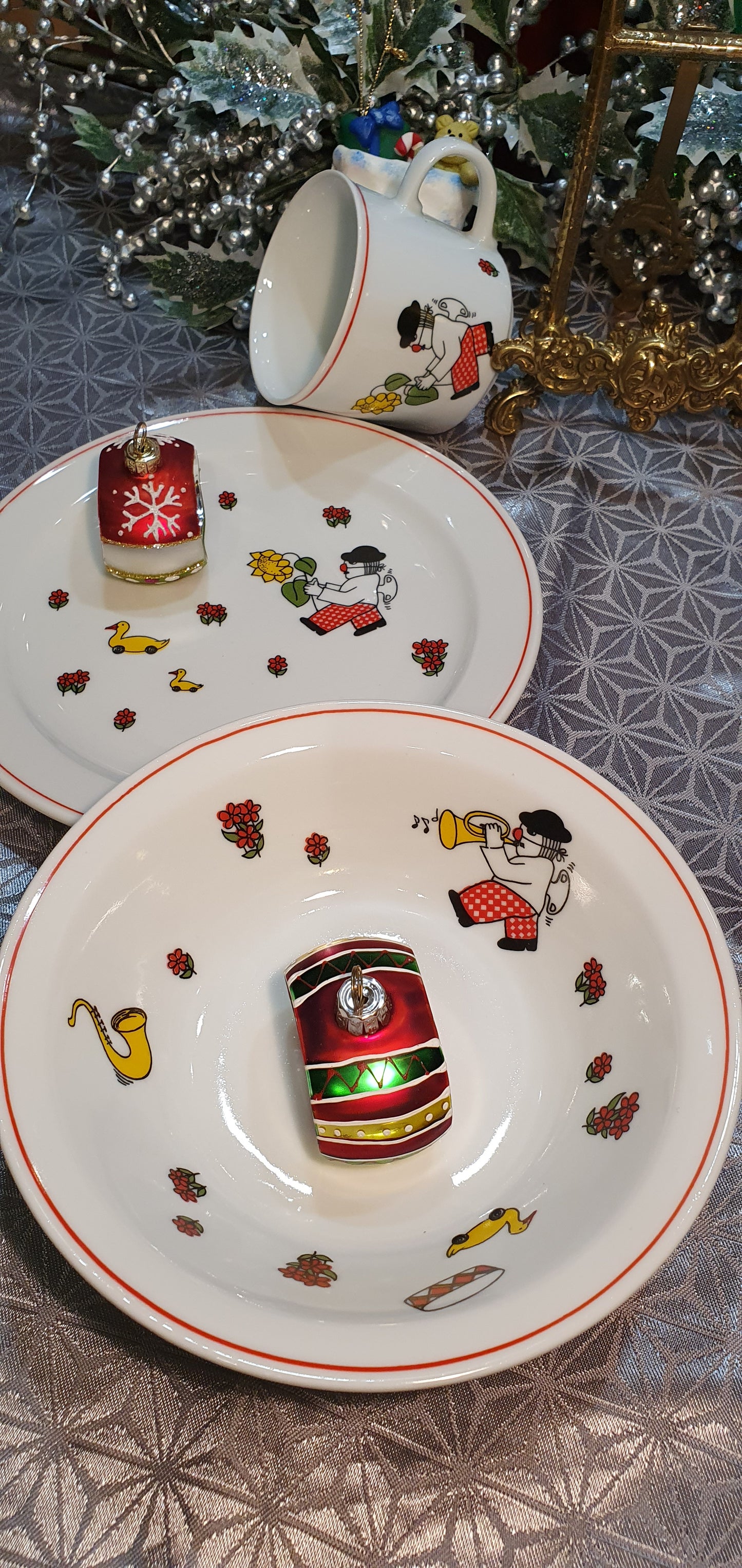 Children's set "Smiles from the Past"