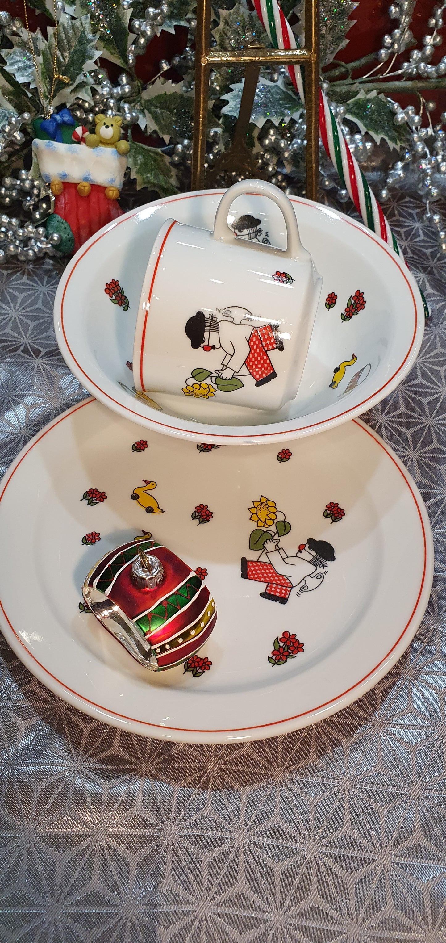 Children's set "Smiles from the Past"