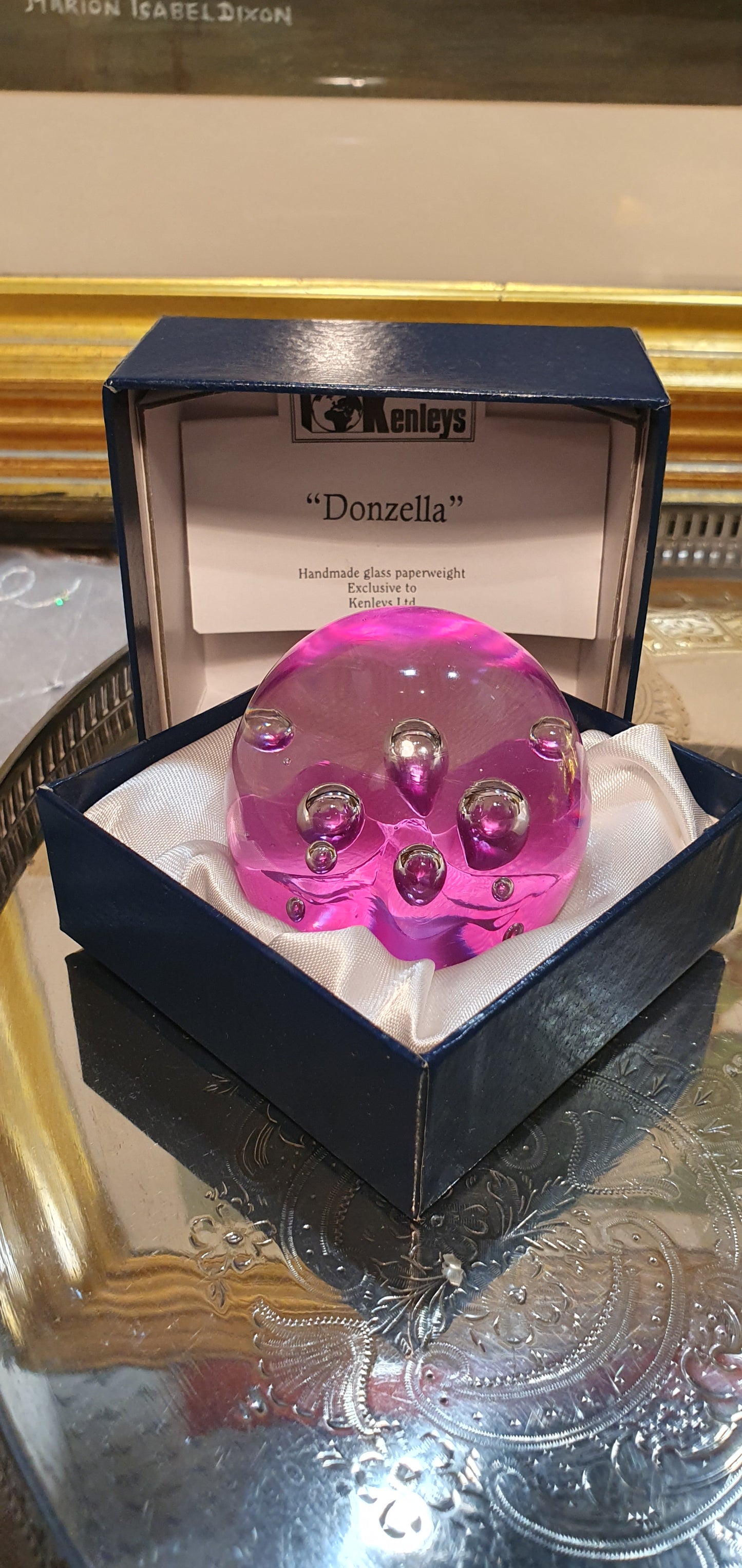 Donzella brand glass ball