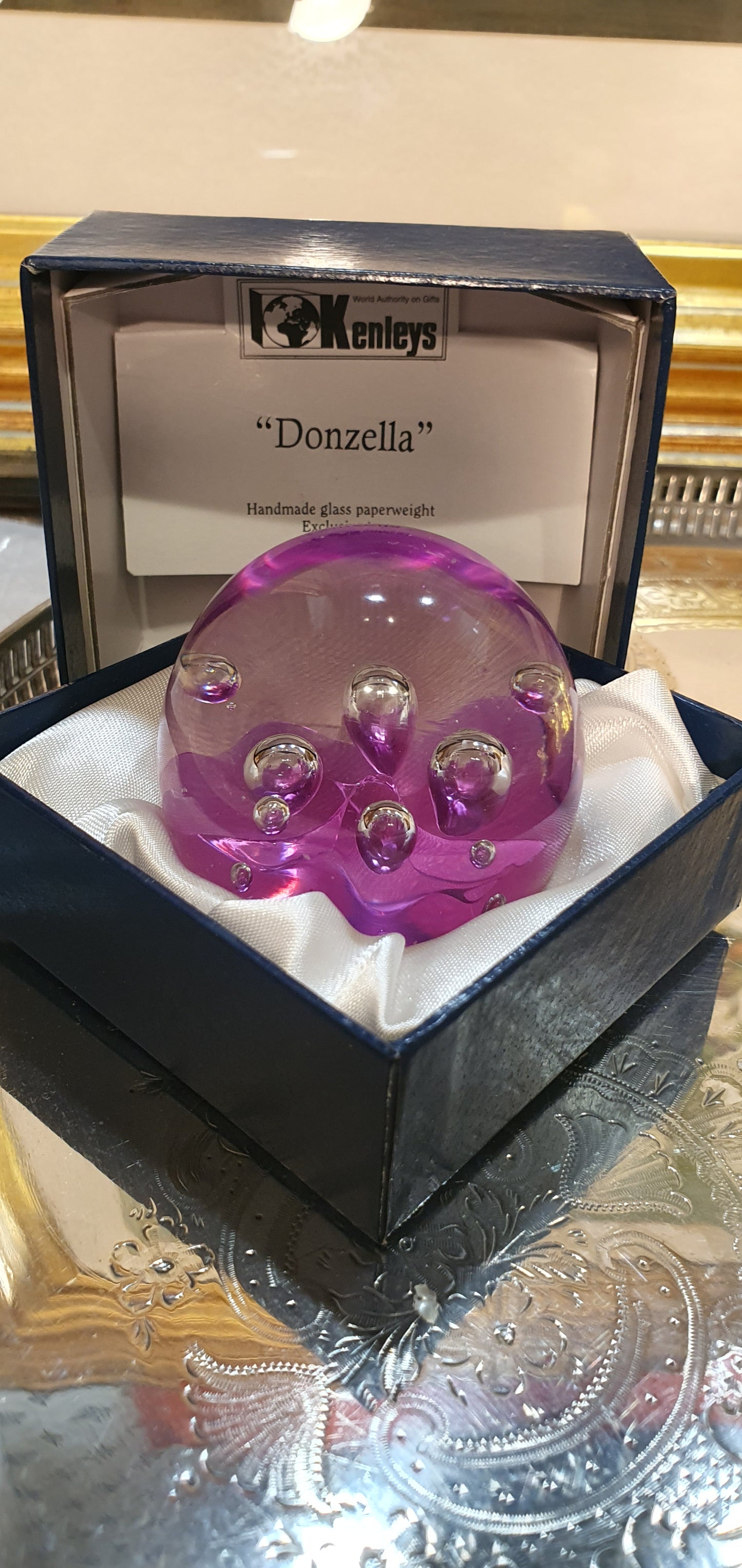 Donzella brand glass ball