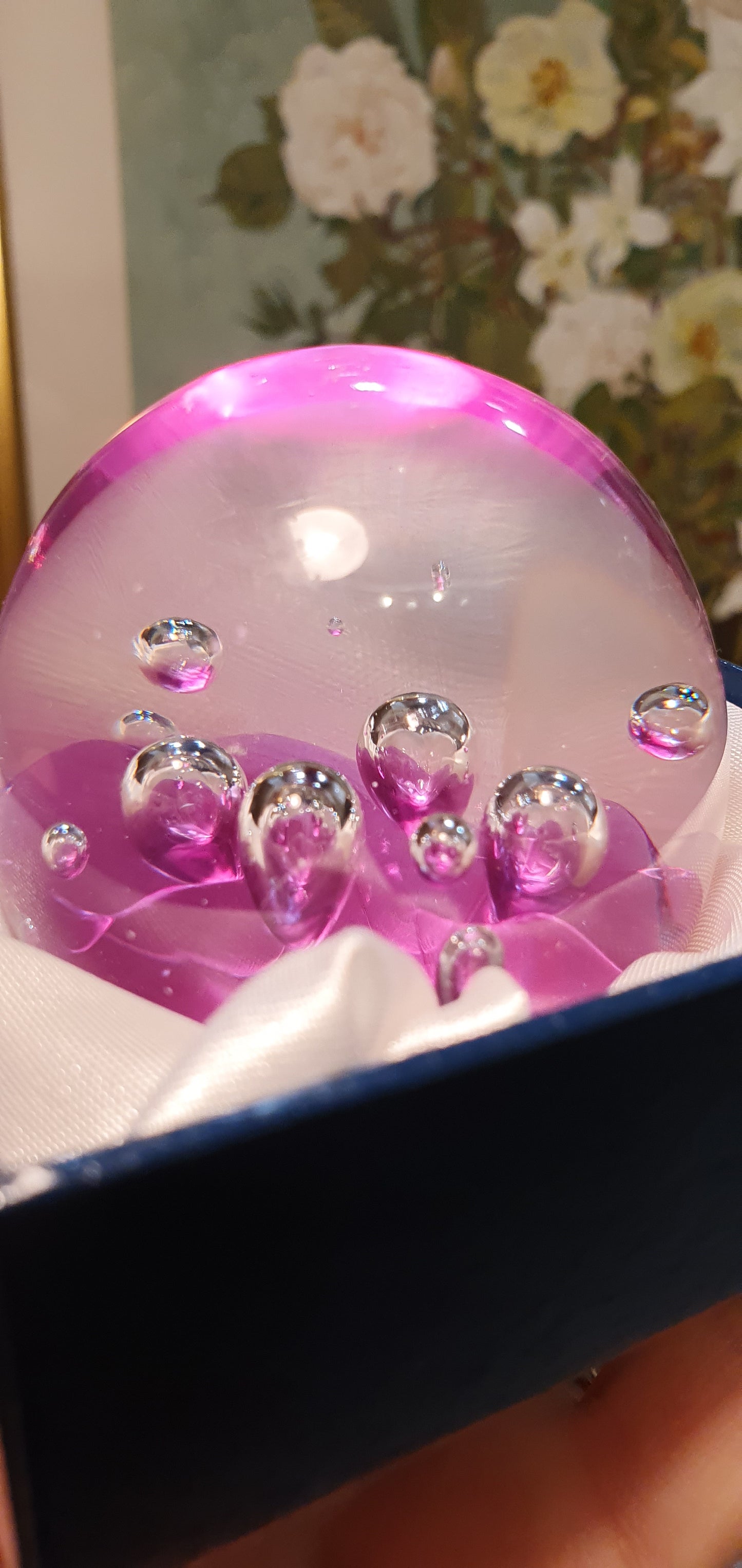 Donzella brand glass ball