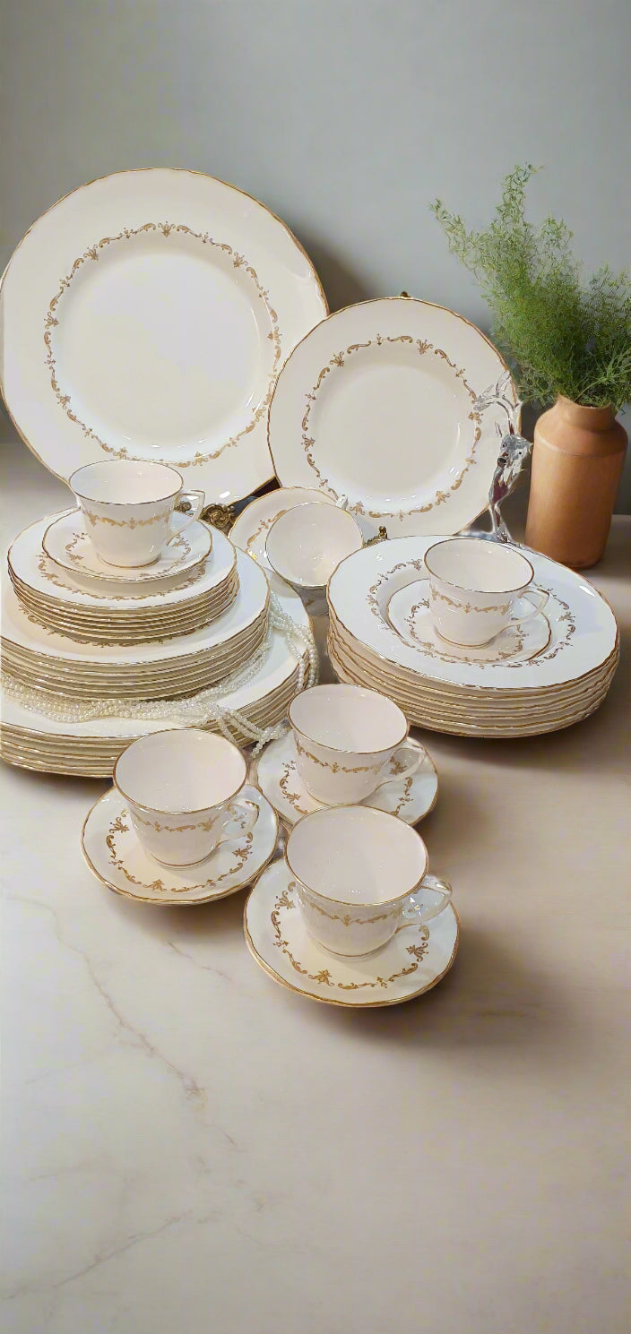 Royal Worcester Porcelain Service - "Gold Chantilly" 36 Pieces