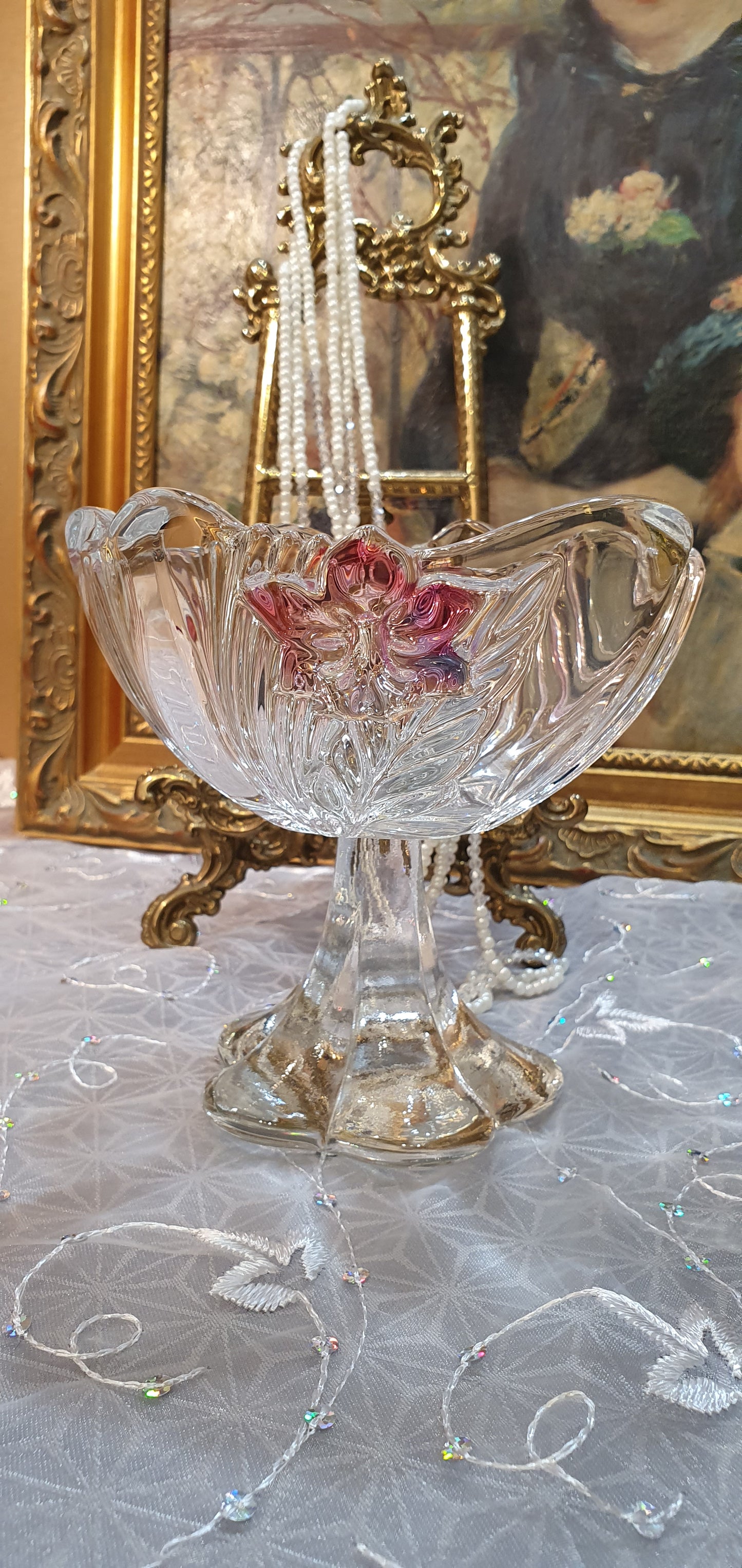 Elegant glass candy box