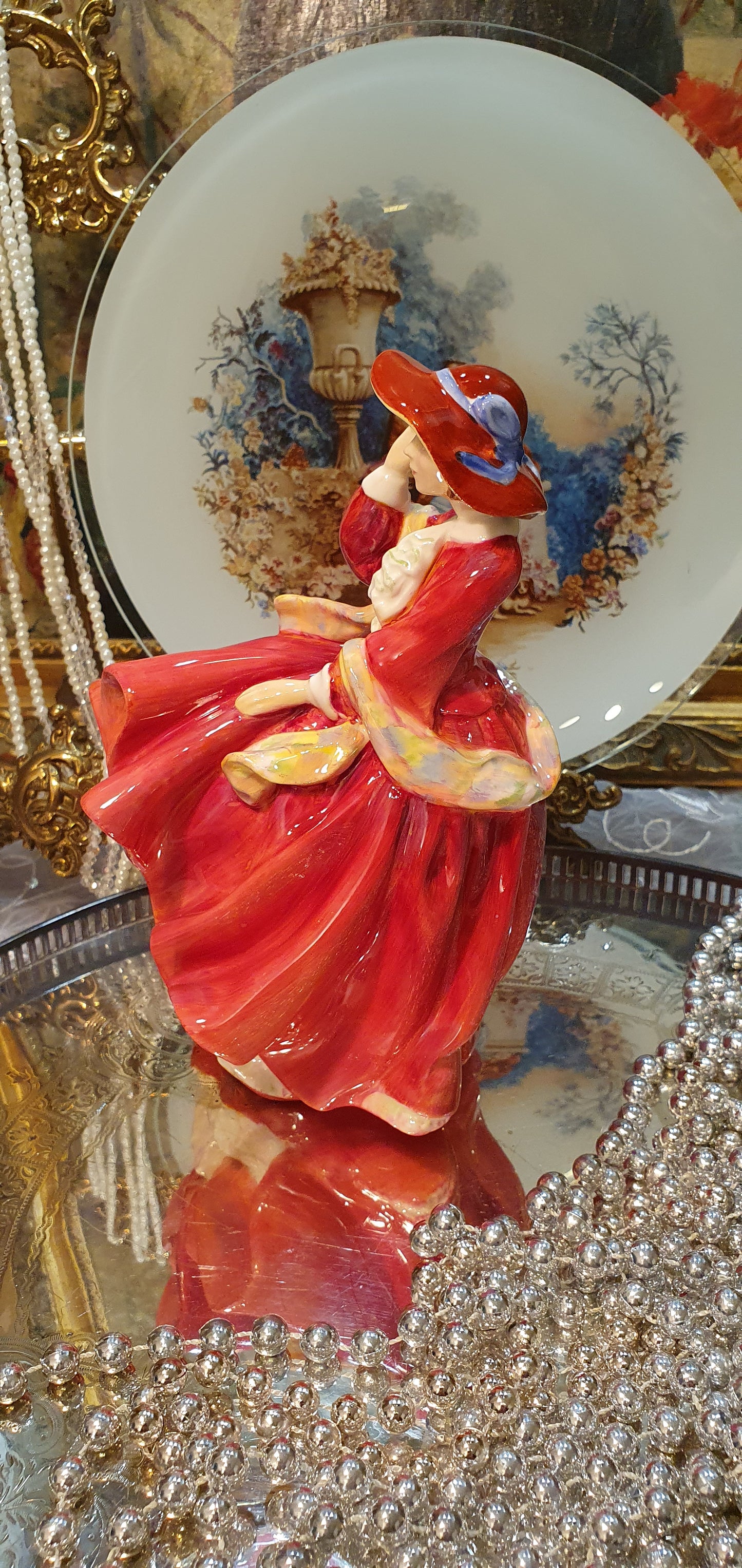 Royal Doulton "Top of the Hill" (H.N. 1834).