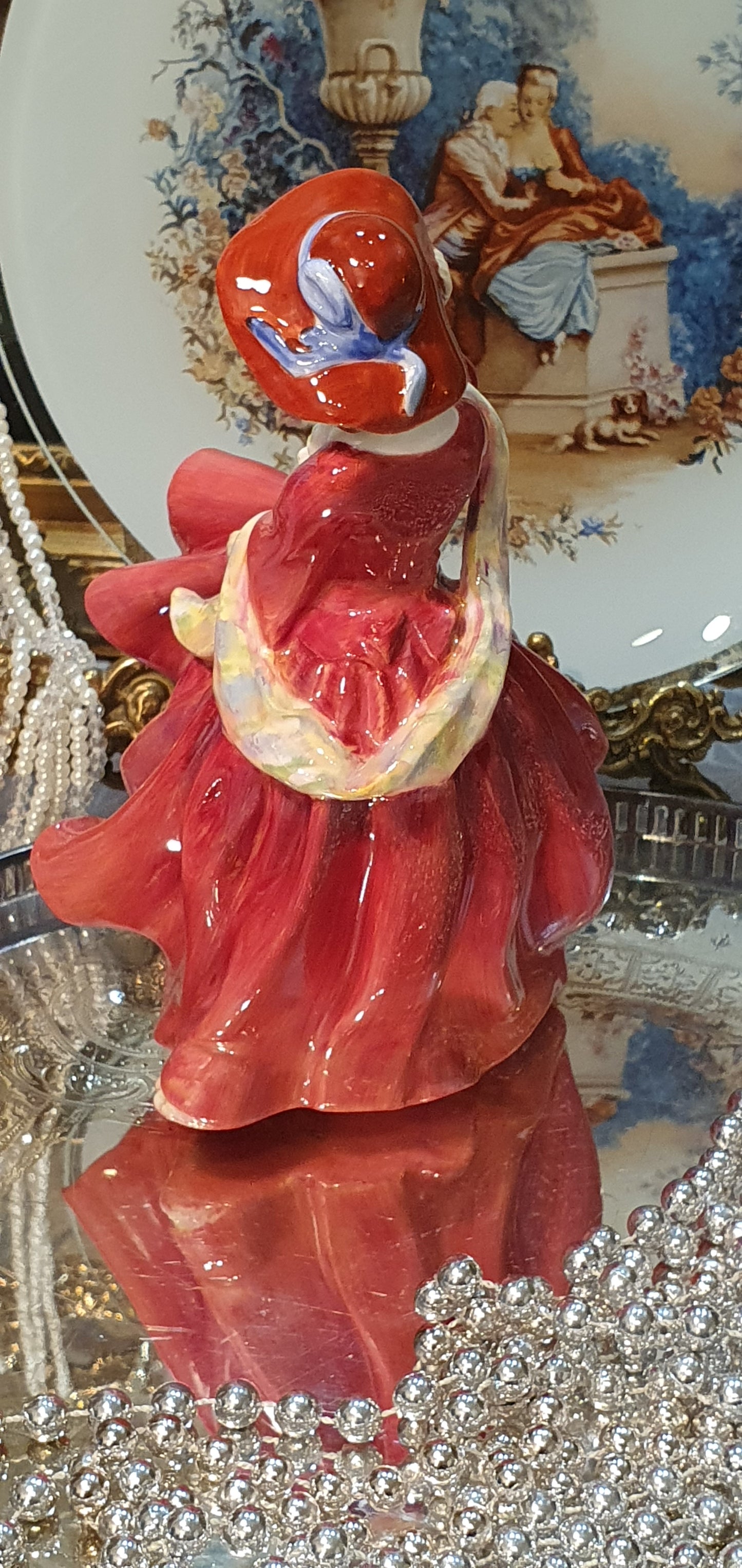 Royal Doulton "Top of the Hill" (H.N. 1834).