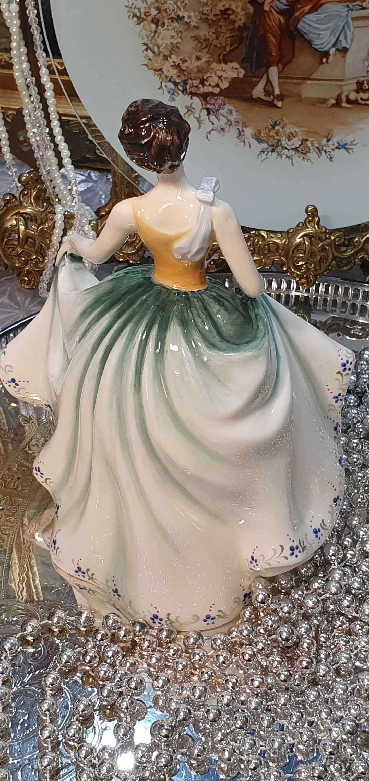 Royal Doulton - "Cynthia"
