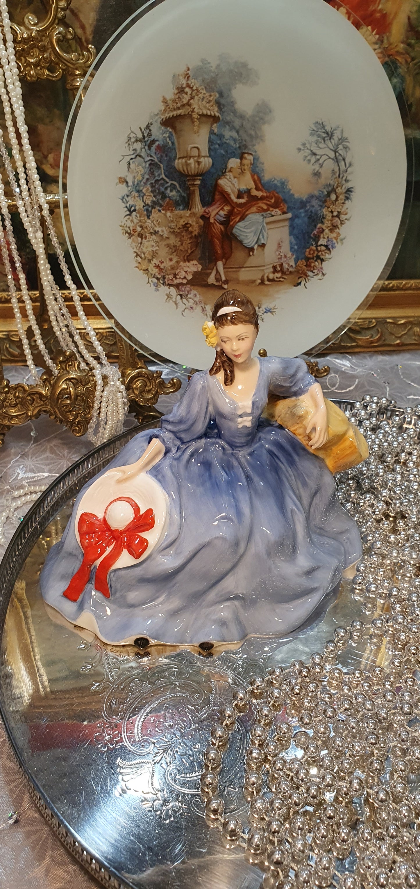 Royal Doulton 'Elyse' (HN 2429)