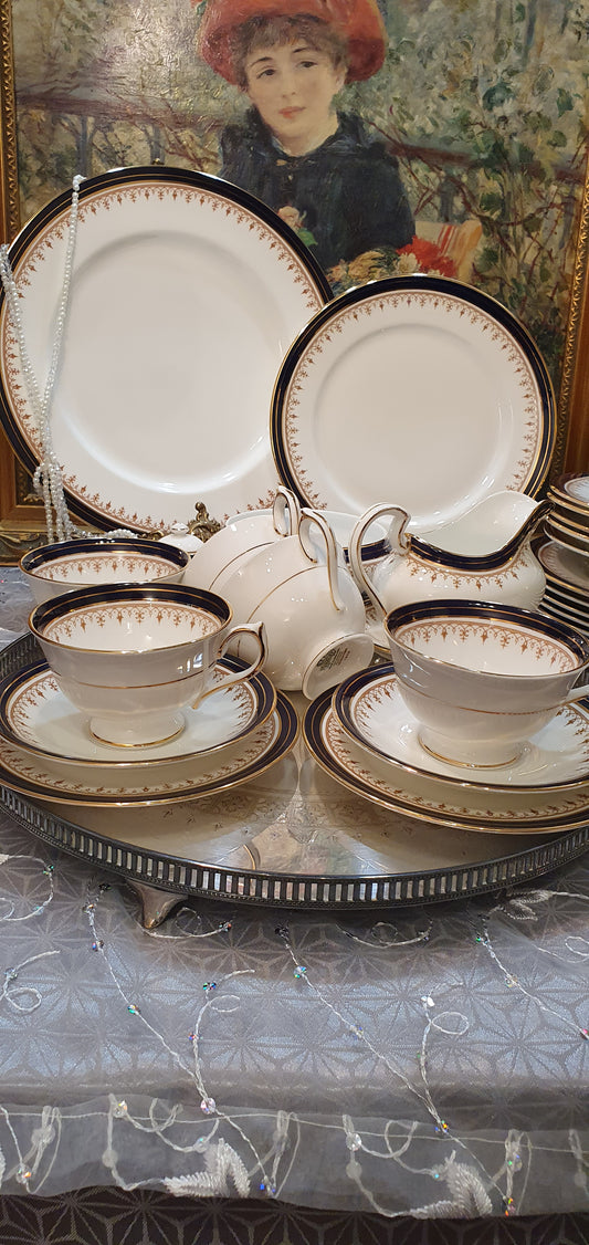 Сервиз Aynsley от 33 части