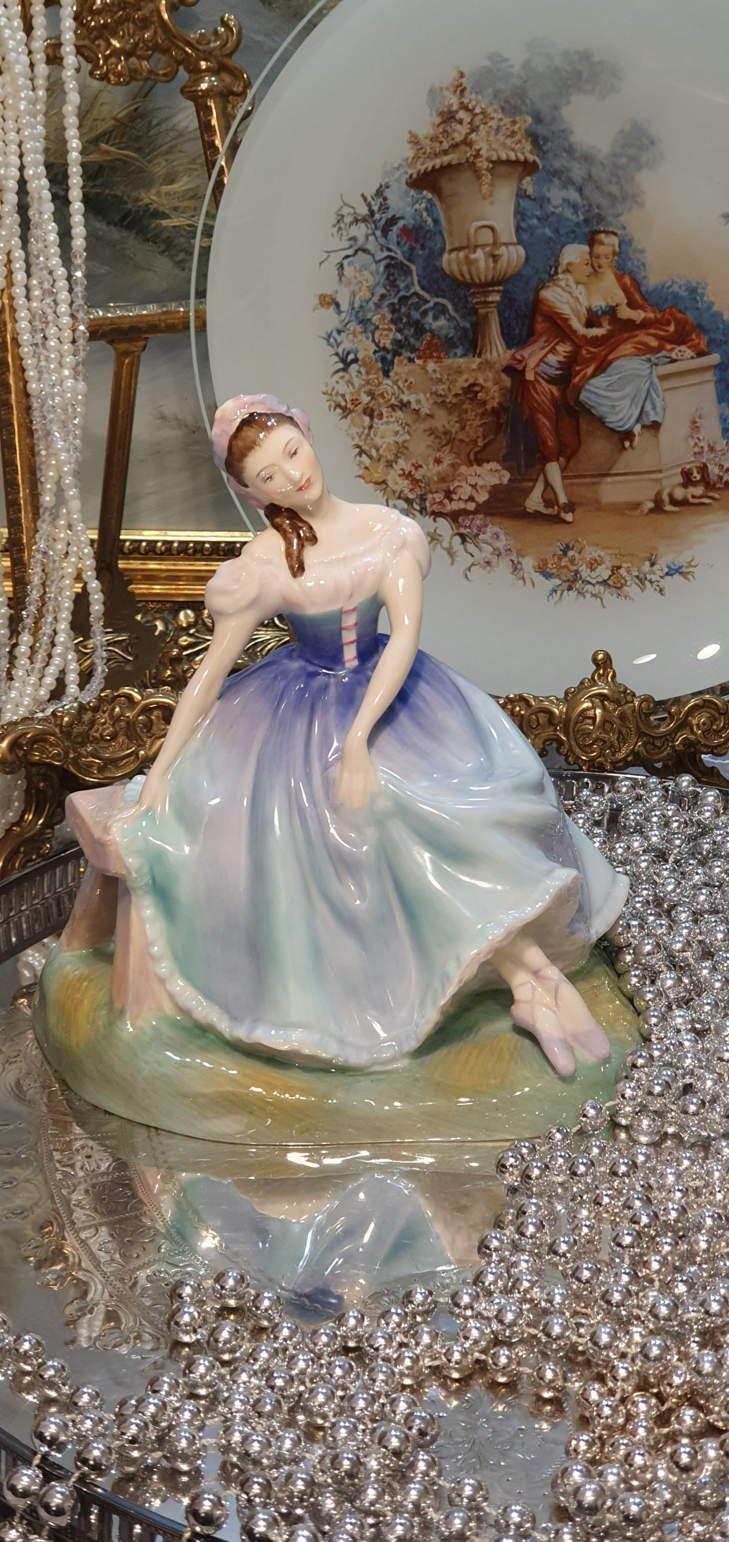 Royal Doulton Giselle (HN 2139)