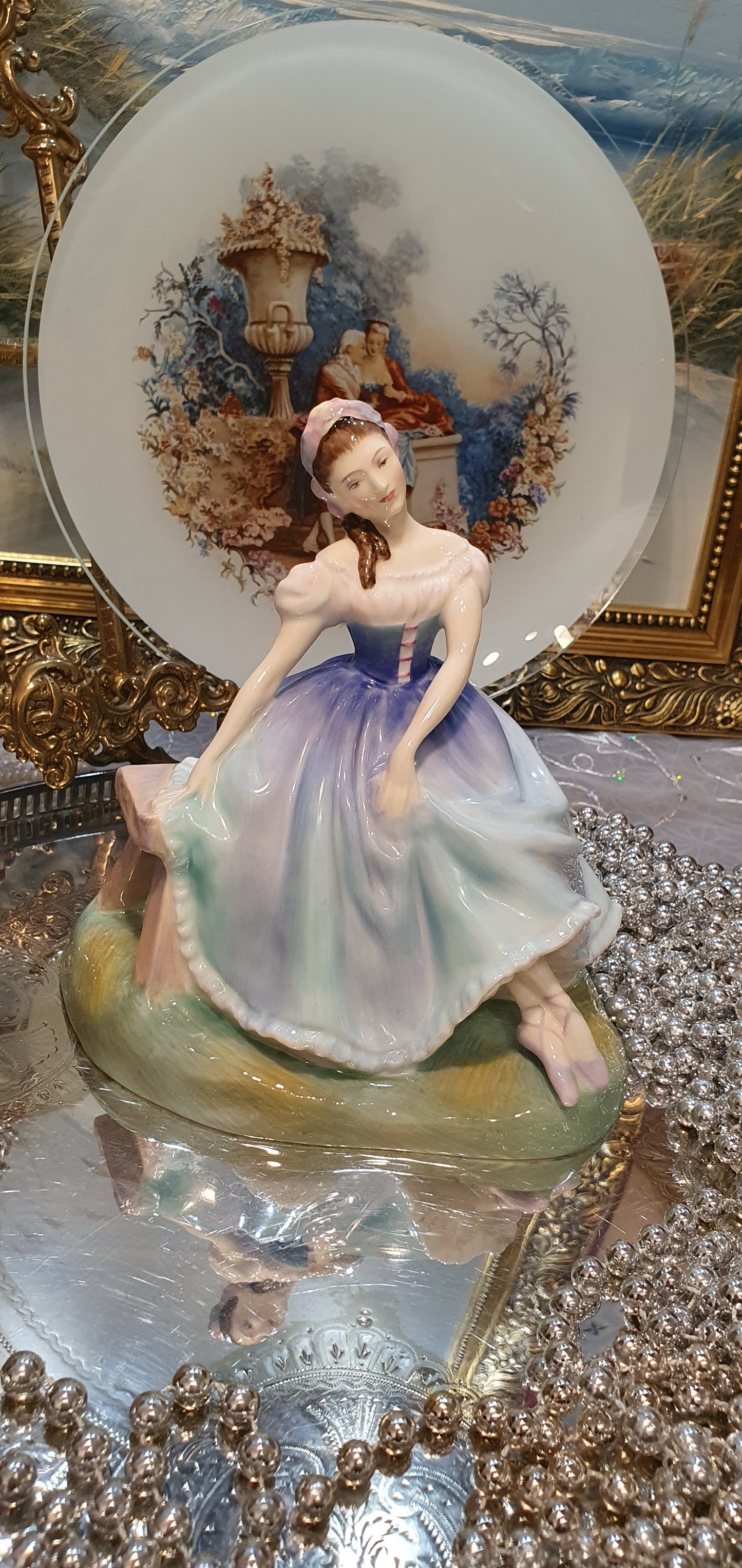 Royal Doulton Giselle (HN 2139)