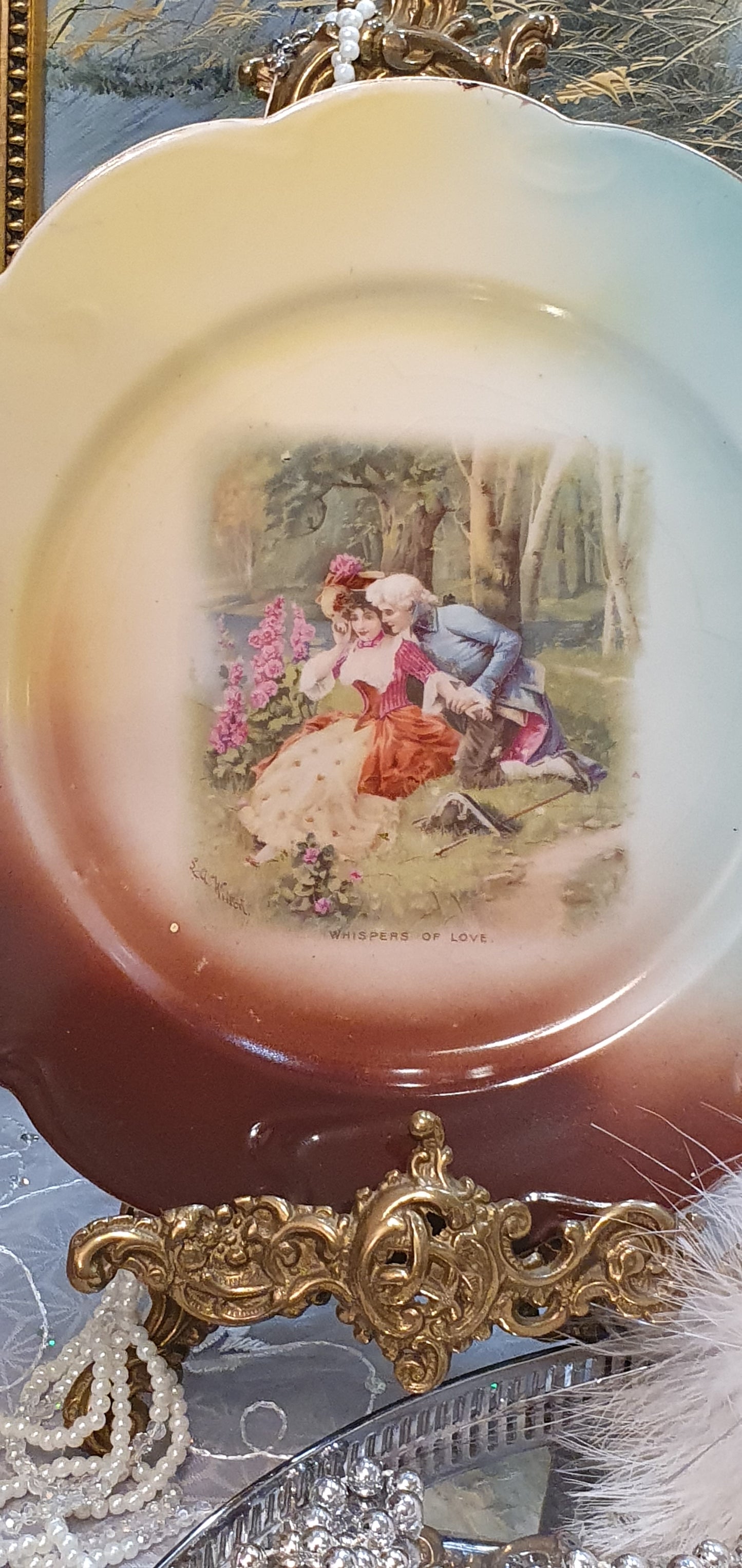 EA Wilton “Whispers of Love” plate
