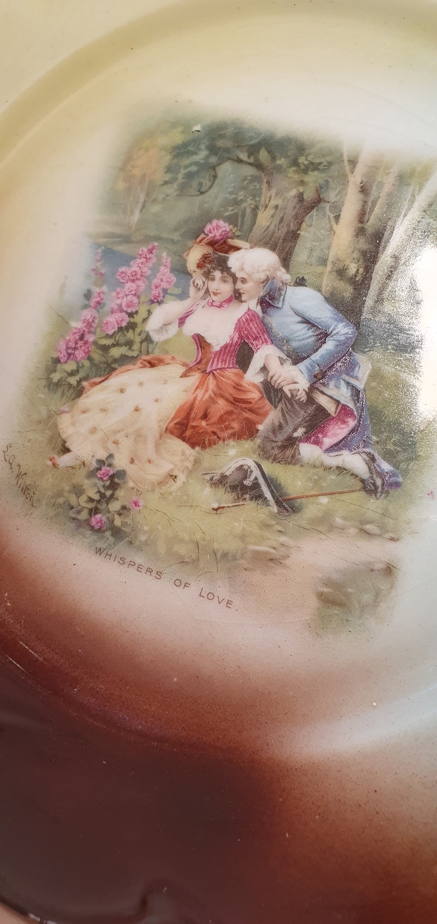 EA Wilton “Whispers of Love” plate