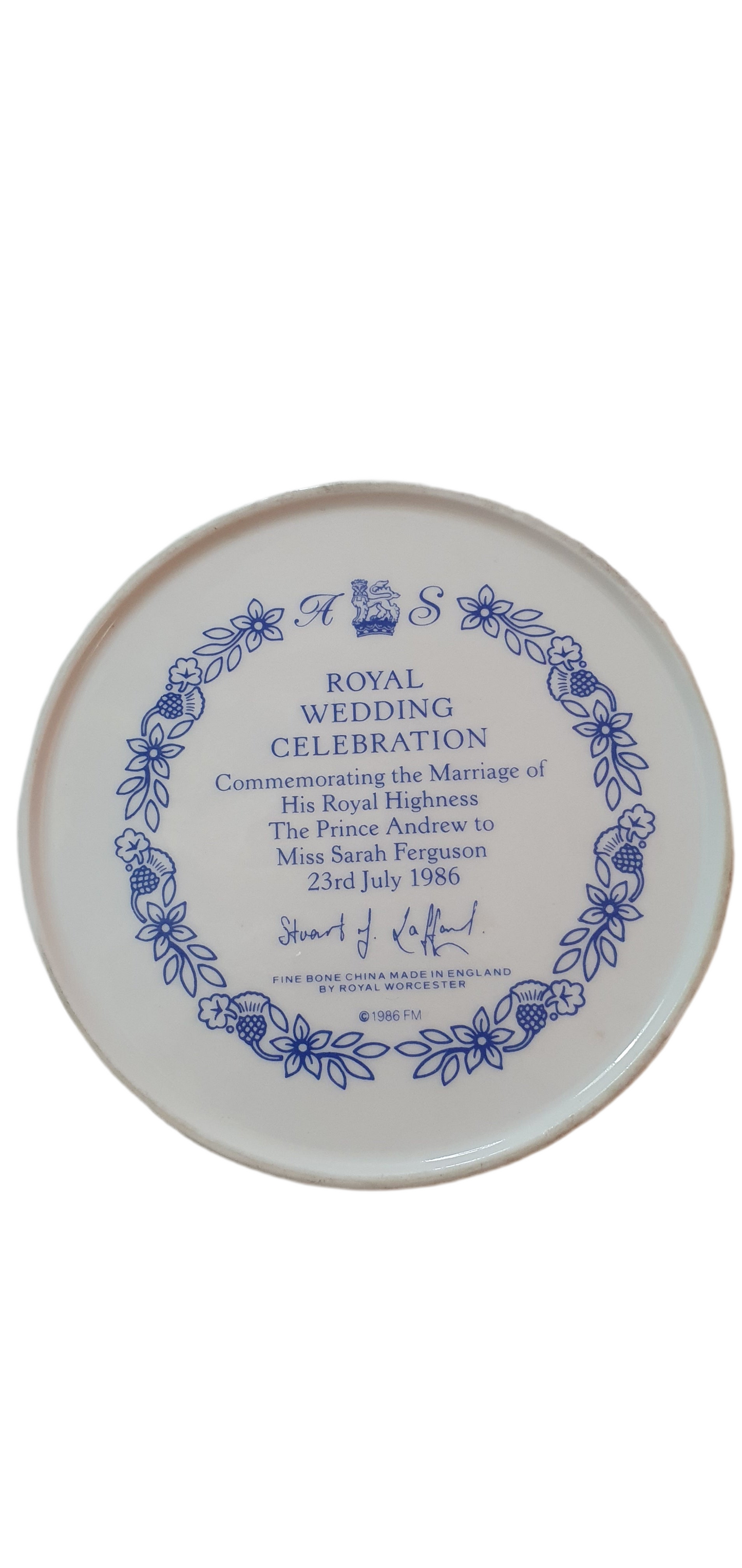 Decorative Collector's Plate "Royal Wedding Celebration Plate, Prince Andrew and Sarah Ferguson"