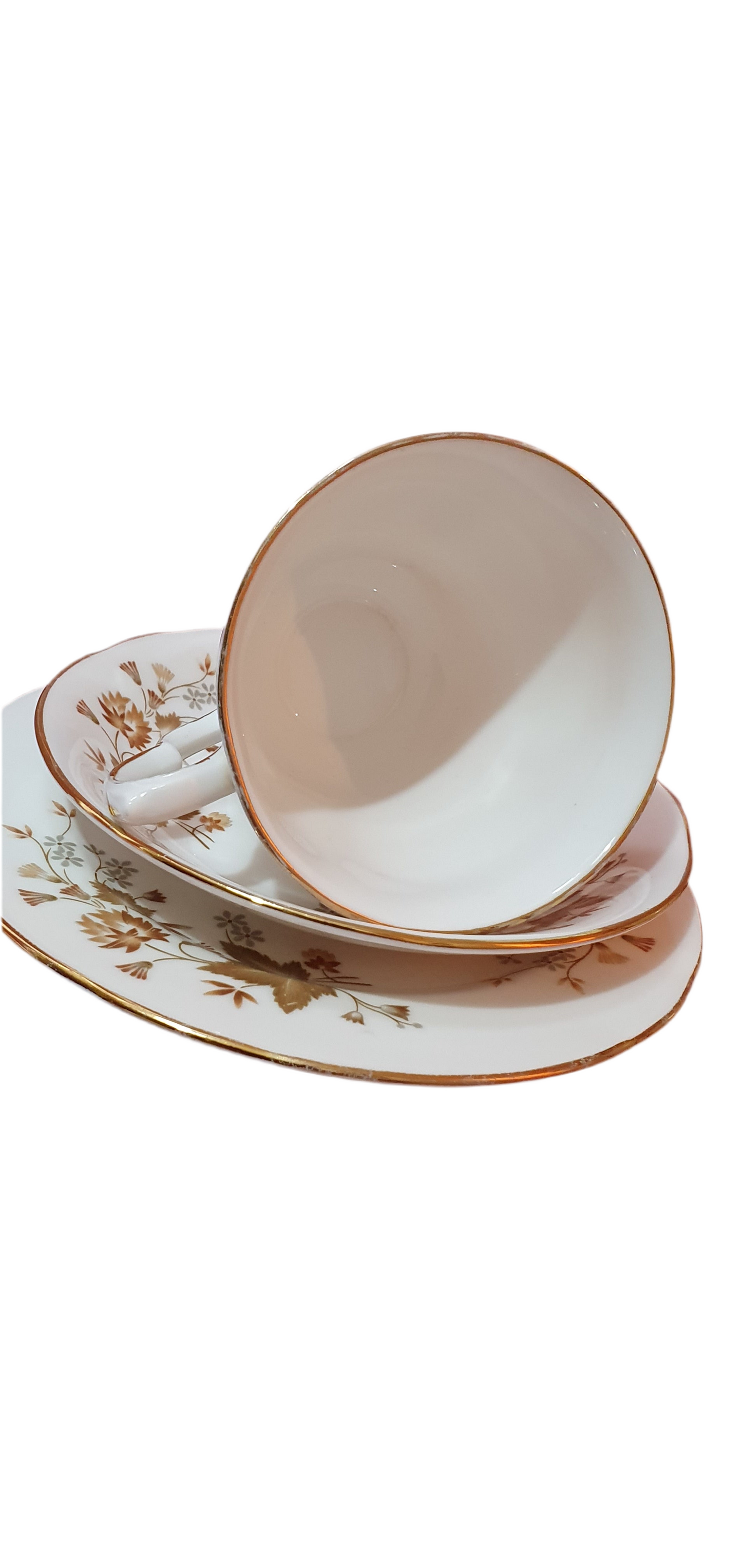 Autumn charm: 4-piece triple set of Colclough "Avon" cups and saucers