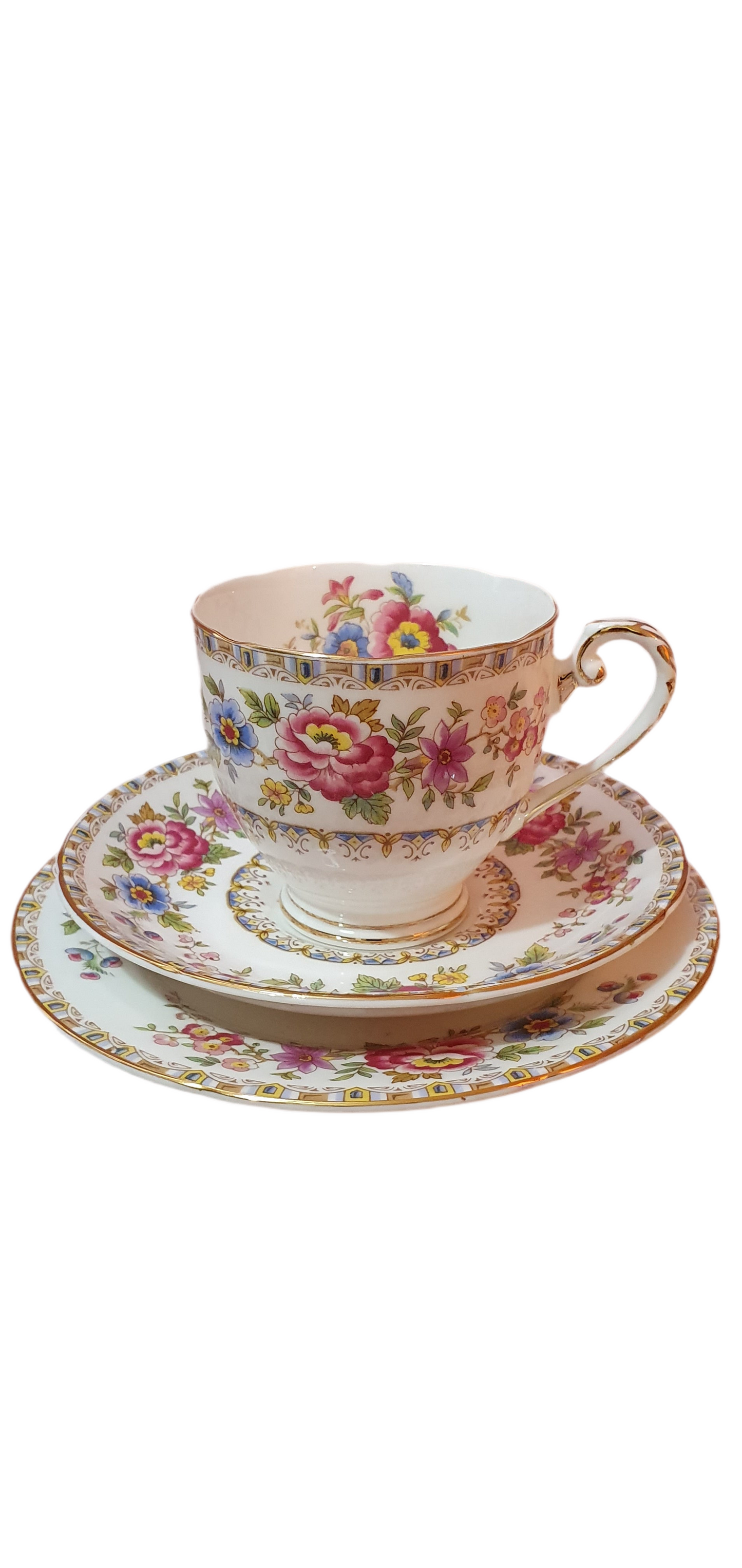 4 piece triple set Grafton Malvern cups and plates