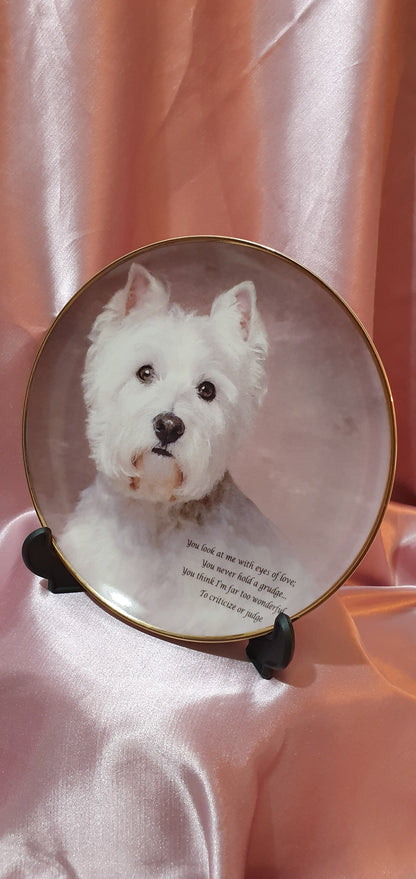 Декоративна Колекционерска чиния “Eyes of Love” от серията “Beloved Westies” на Danbury Mint